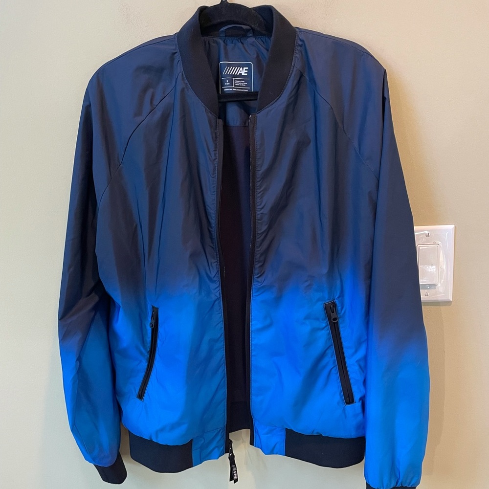 American Eagle outfitters men's 2 tone ombre blue bomber small